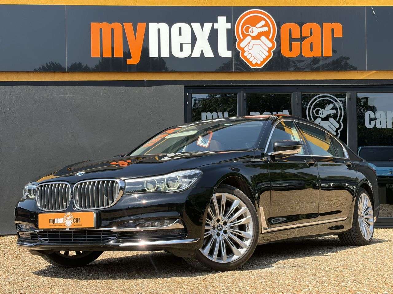 A 2016 BMW 7 SERIES 3.0 740Li Saloon 4dr Petrol Auto Euro 6 (s/s) (326 ps) LOW MILEAGE + GREAT A 2016 BMW 7 SERIES 3.0 740Li Saloon 4dr Petrol Auto Euro 6 (s/s) (326 ps) LOW MILEAGE + GREAT