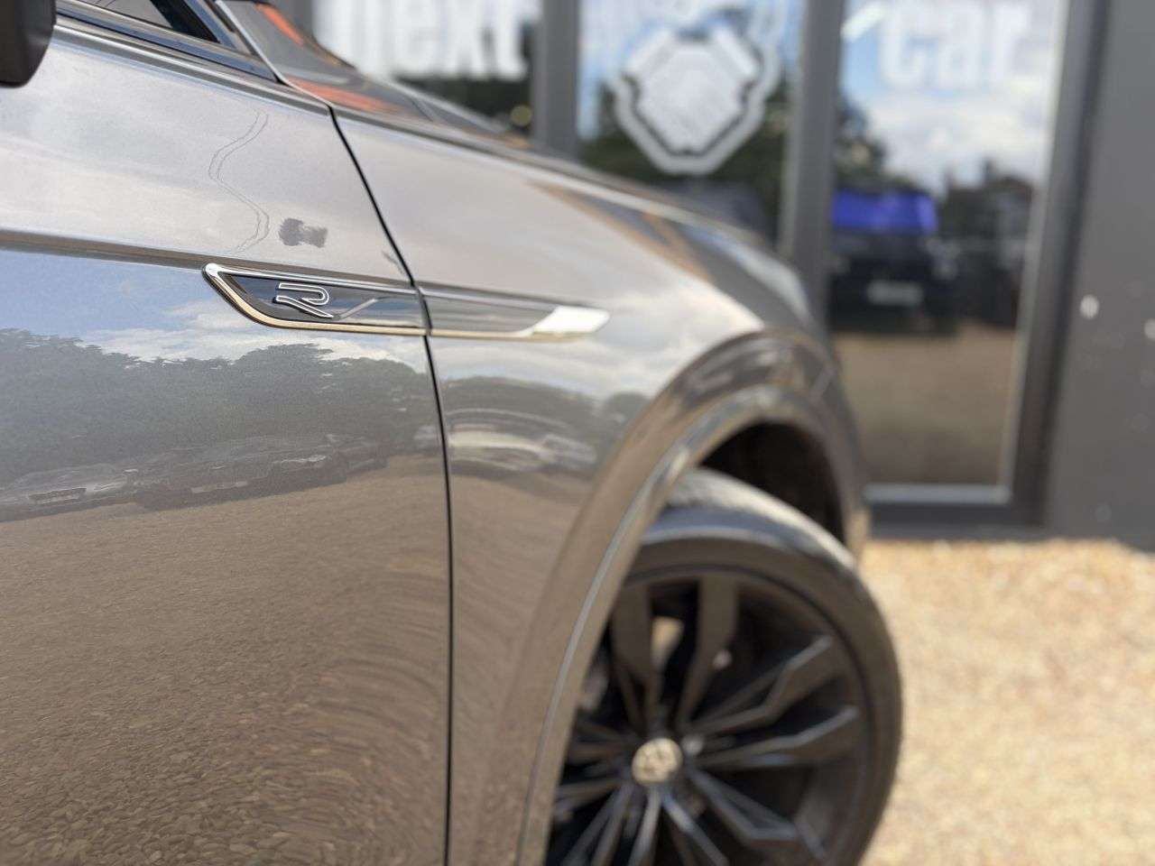 2023 VOLKSWAGEN TOUAREG 2023 VOLKSWAGEN TOUAREG