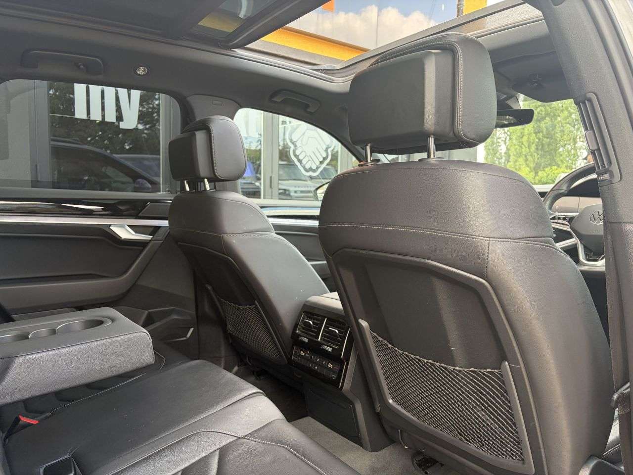 2023 VOLKSWAGEN TOUAREG 2023 VOLKSWAGEN TOUAREG