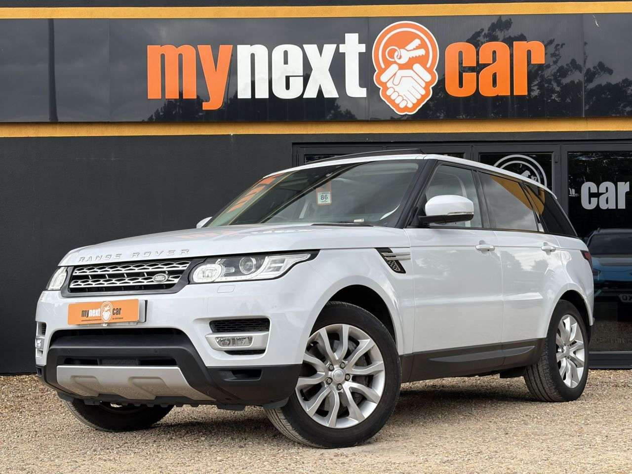A 2017 LAND ROVER RANGE ROVER SPORT 3.0 SD V6 HSE SUV 5dr Diesel Auto 4WD Euro 6 (s/s) (306 ps) LOW MILEAGE + P A 2017 LAND ROVER RANGE ROVER SPORT 3.0 SD V6 HSE SUV 5dr Diesel Auto 4WD Euro 6 (s/s) (306 ps) LOW MILEAGE + P