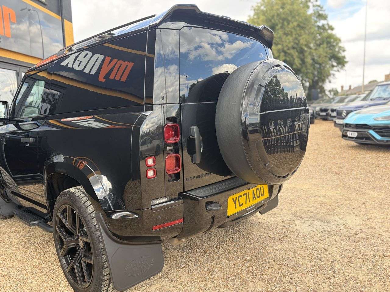 2021 LAND ROVER DEFENDER 90 2021 LAND ROVER DEFENDER 90