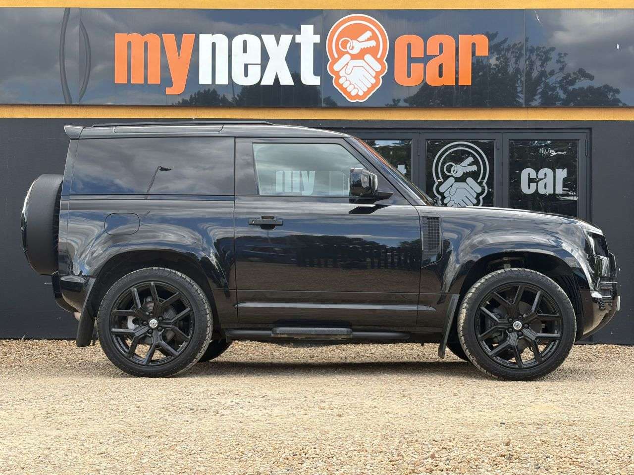 2021 LAND ROVER DEFENDER 90 2021 LAND ROVER DEFENDER 90