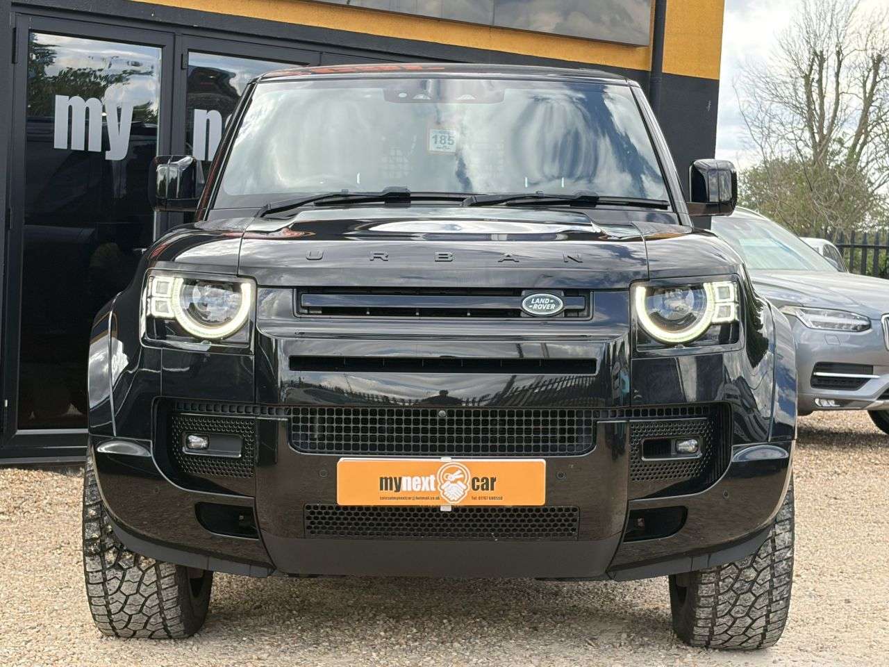 A 2021 LAND ROVER DEFENDER 90 3.0 D200 MHEV Hard Top SUV 3dr Diesel Auto 4WD SWB Euro 6 (s/s) (200 ps) UR A 2021 LAND ROVER DEFENDER 90 3.0 D200 MHEV Hard Top SUV 3dr Diesel Auto 4WD SWB Euro 6 (s/s) (200 ps) UR