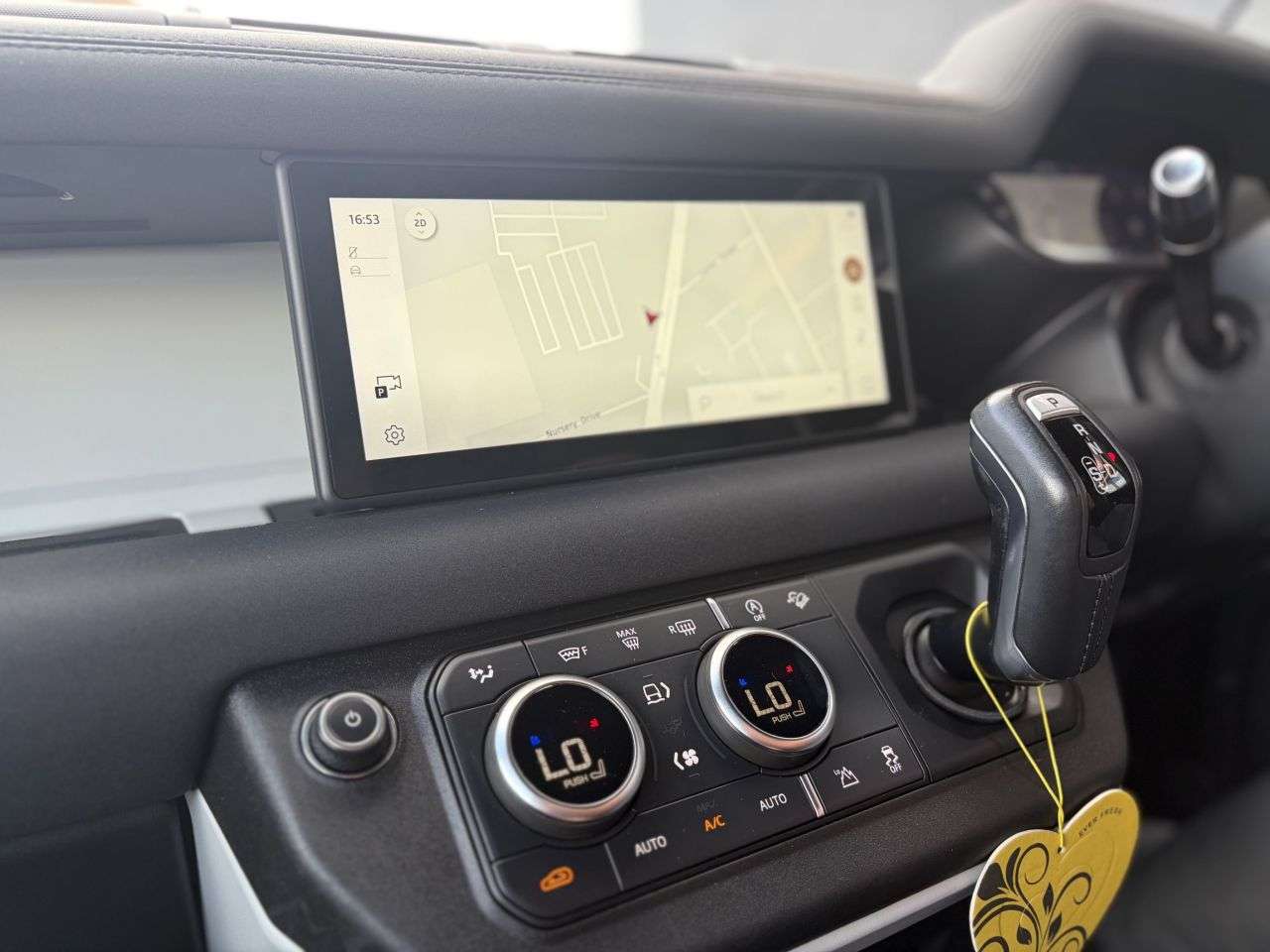 2021 LAND ROVER DEFENDER 90 2021 LAND ROVER DEFENDER 90