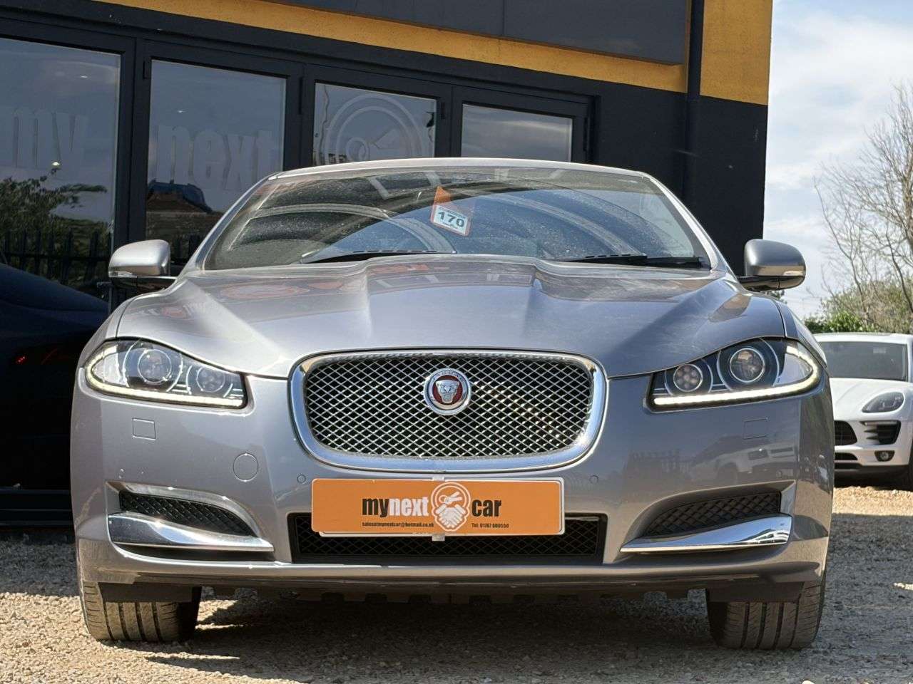 A 2014 JAGUAR XF 2.2d Portfolio Saloon 4dr Diesel Auto Euro 5 (s/s) (200 ps) 19" ALLOYS + PO A 2014 JAGUAR XF 2.2d Portfolio Saloon 4dr Diesel Auto Euro 5 (s/s) (200 ps) 19" ALLOYS + PO