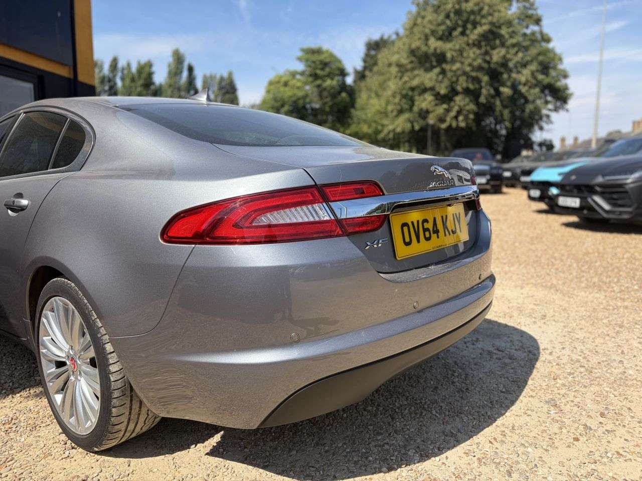 2014 JAGUAR XF 2014 JAGUAR XF