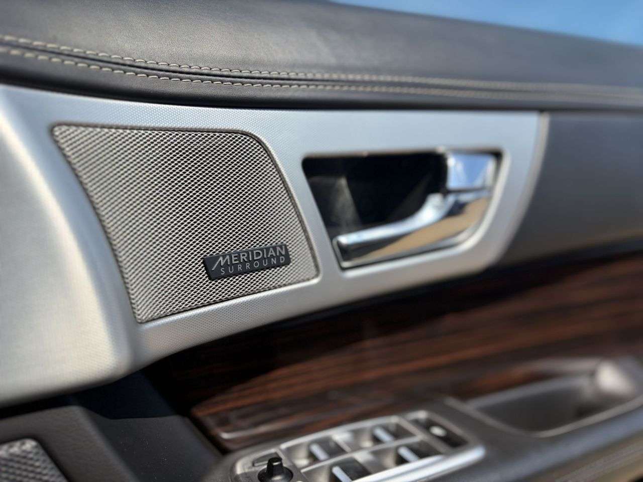 2014 JAGUAR XF 2014 JAGUAR XF