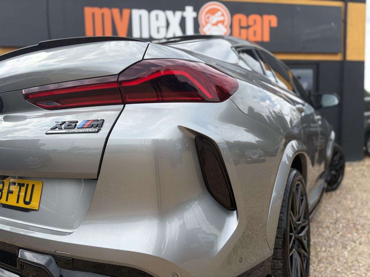 2023 BMW X6 M 2023 BMW X6 M