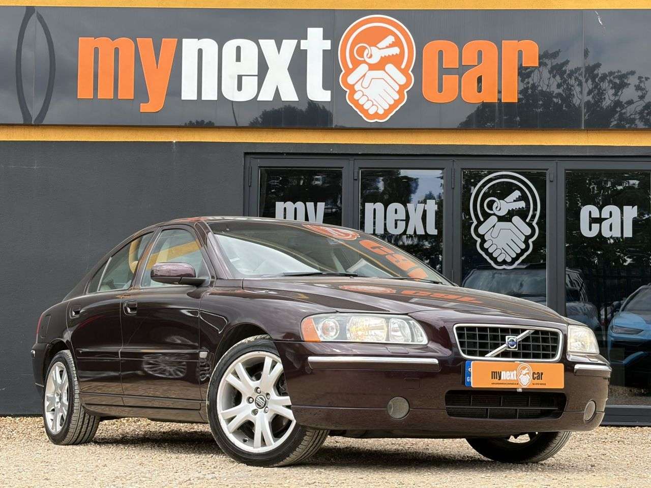A 2005 VOLVO S60 2.0T S Saloon 4dr Petrol Automatic (227 g/km, 180 bhp) FULL SERVICE HISTORY A 2005 VOLVO S60 2.0T S Saloon 4dr Petrol Automatic (227 g/km, 180 bhp) FULL SERVICE HISTORY