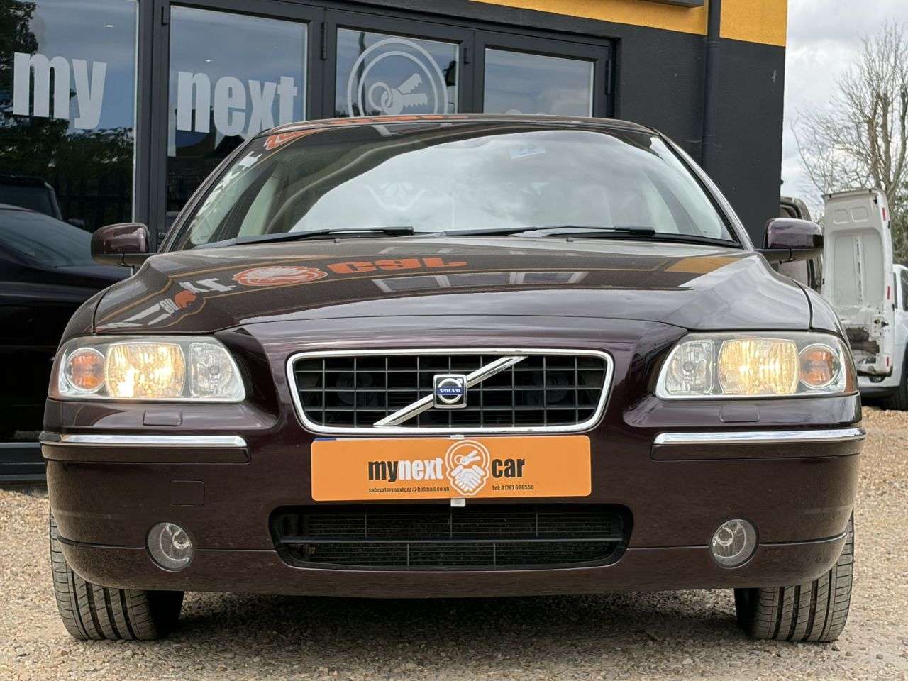 A 2005 VOLVO S60 2.0T S Saloon 4dr Petrol Automatic (227 g/km, 180 bhp) FULL SERVICE HISTORY A 2005 VOLVO S60 2.0T S Saloon 4dr Petrol Automatic (227 g/km, 180 bhp) FULL SERVICE HISTORY