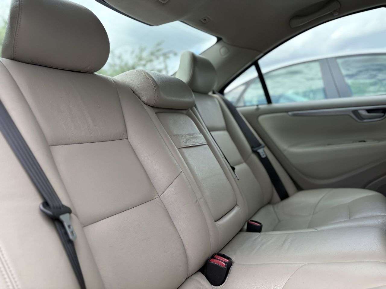 2005 VOLVO S60 2005 VOLVO S60
