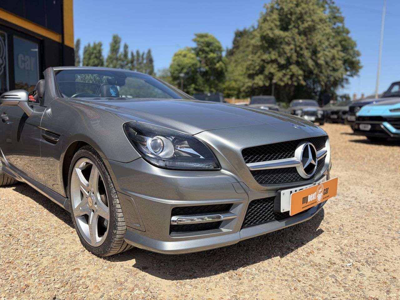 A 2015 MERCEDES-BENZ SLK 2.1 SLK250 CDI AMG Sport Convertible 2dr Diesel G-Tronic+ Euro 5 (s/s) (204 A 2015 MERCEDES-BENZ SLK 2.1 SLK250 CDI AMG Sport Convertible 2dr Diesel G-Tronic+ Euro 5 (s/s) (204