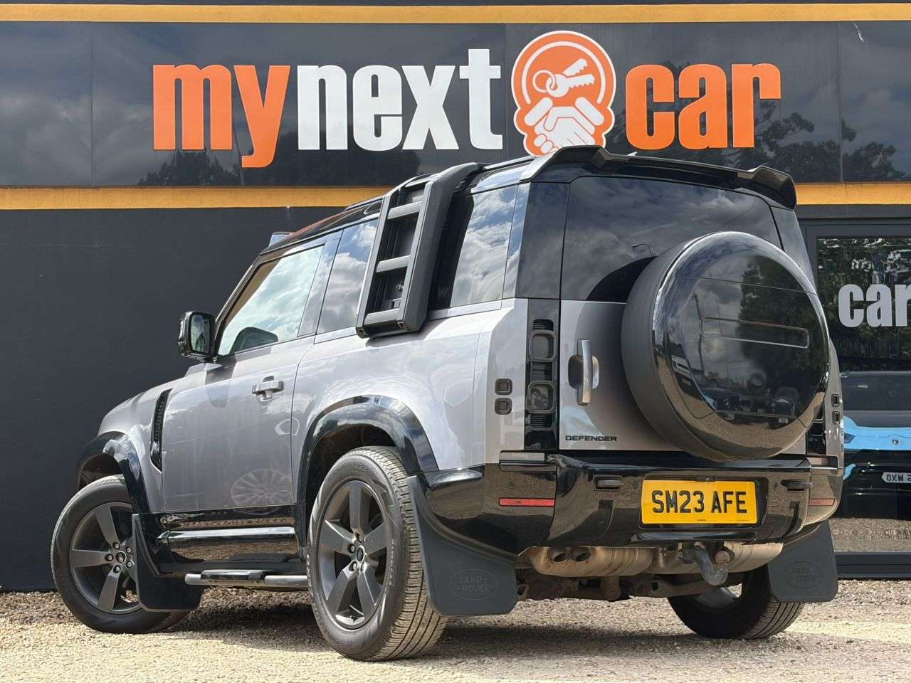 2023 LAND ROVER DEFENDER 90 2023 LAND ROVER DEFENDER 90