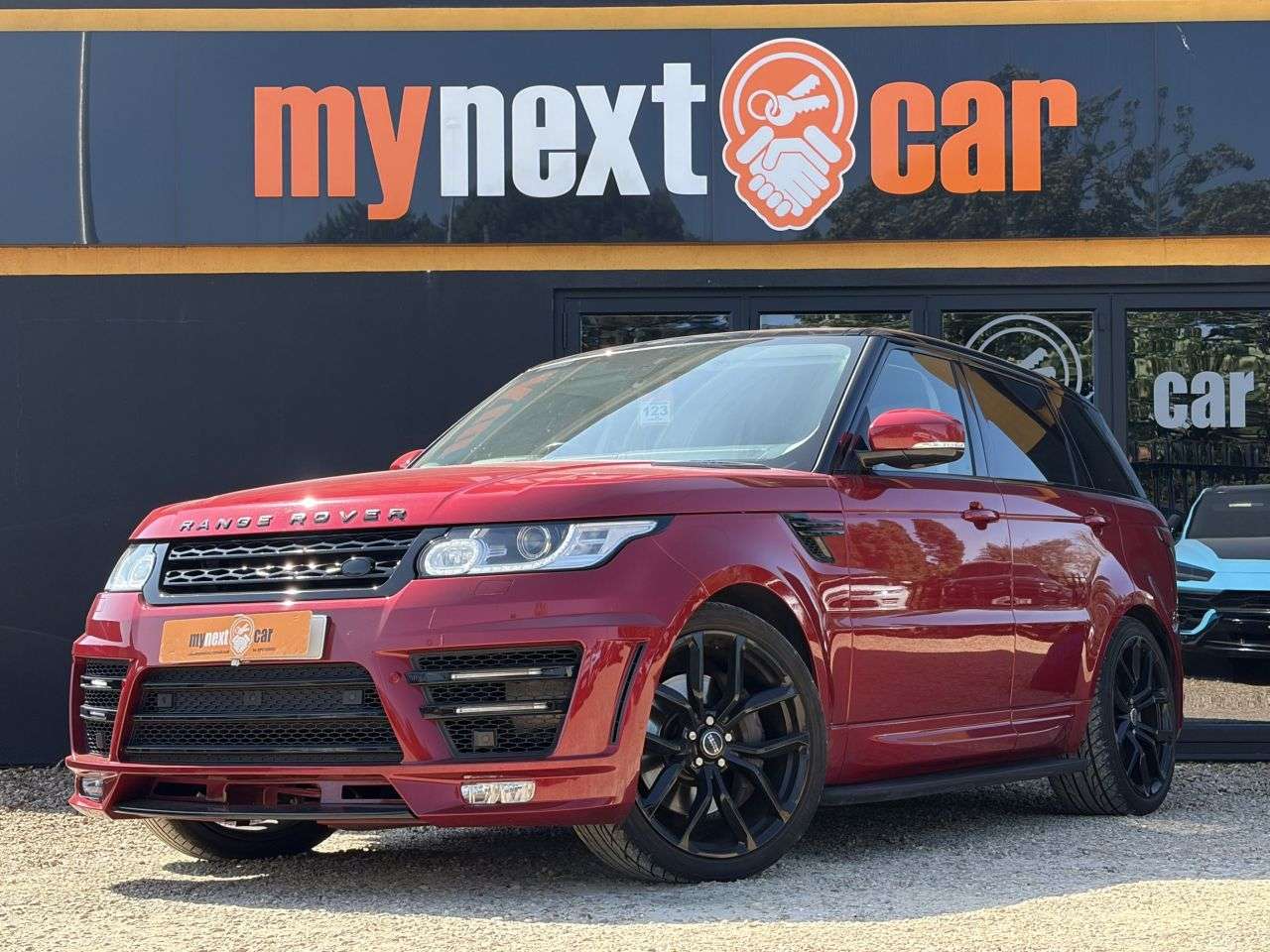 A 2016 LAND ROVER RANGE ROVER SPORT 3.0 SD V6 HSE SUV 5dr Diesel Auto 4WD Euro 6 (s/s) (306 ps) BLACK PACK + SA A 2016 LAND ROVER RANGE ROVER SPORT 3.0 SD V6 HSE SUV 5dr Diesel Auto 4WD Euro 6 (s/s) (306 ps) BLACK PACK + SA