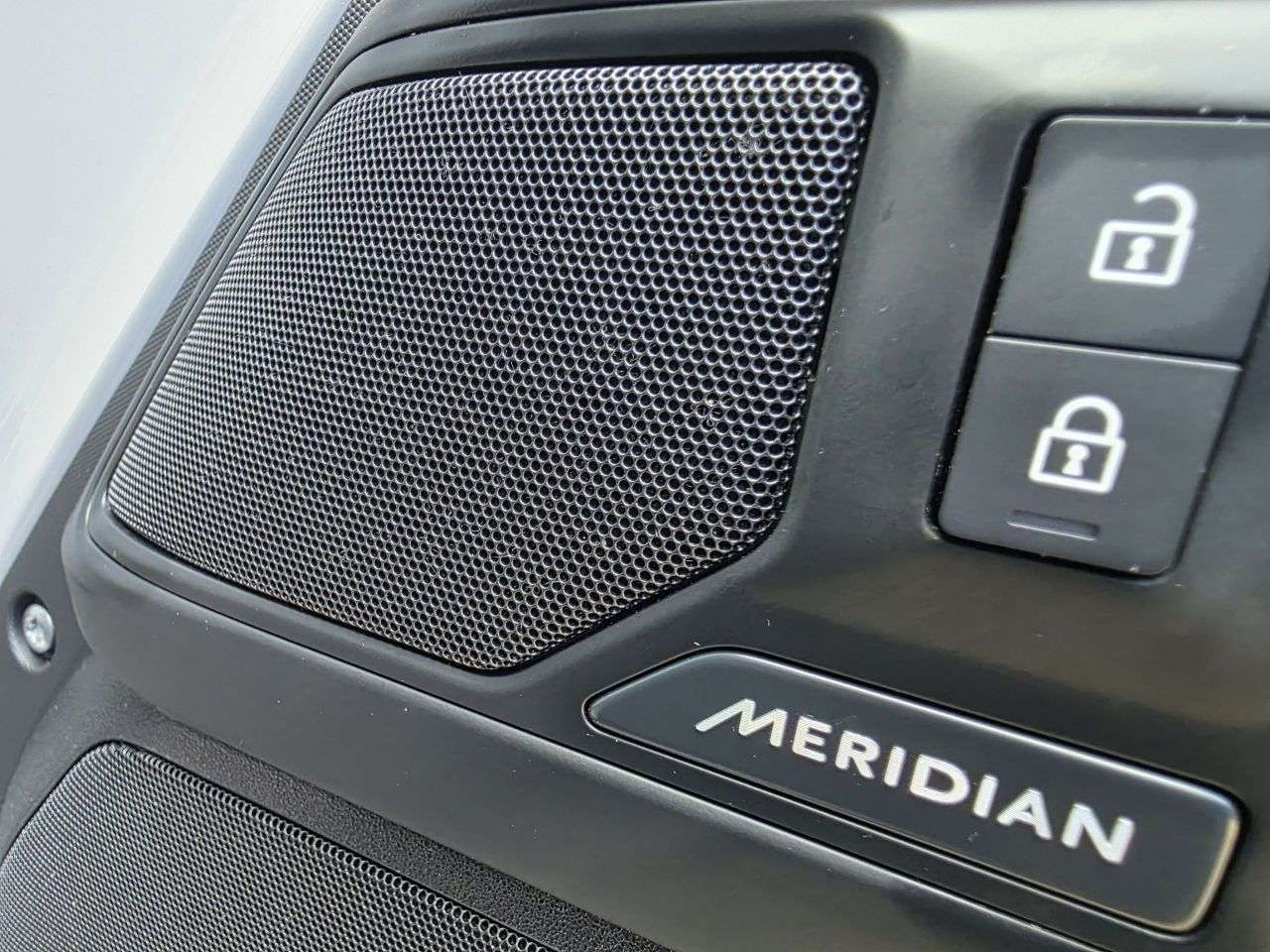 2026 LAND ROVER DEFENDER 90 2026 LAND ROVER DEFENDER 90