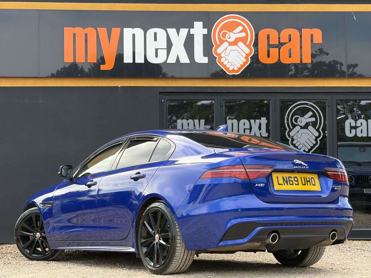 2019 JAGUAR XE 2019 JAGUAR XE