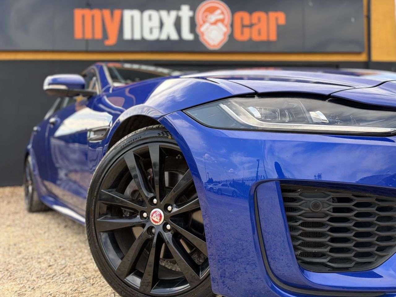 A 2019 JAGUAR XE 2.0 P250i R-Dynamic S Saloon 4dr Petrol Auto Euro 6 (s/s) (250 ps) JAGUAR S A 2019 JAGUAR XE 2.0 P250i R-Dynamic S Saloon 4dr Petrol Auto Euro 6 (s/s) (250 ps) JAGUAR S