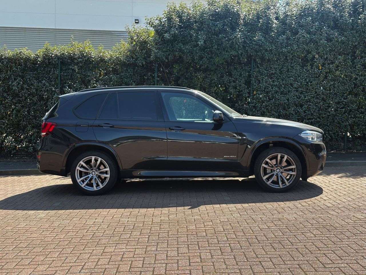 A 2016 BMW X5 3.0 40d M Sport SUV 5dr Diesel Auto xDrive Euro 6 (s/s) (313 ps) REVERSE CA A 2016 BMW X5 3.0 40d M Sport SUV 5dr Diesel Auto xDrive Euro 6 (s/s) (313 ps) REVERSE CA