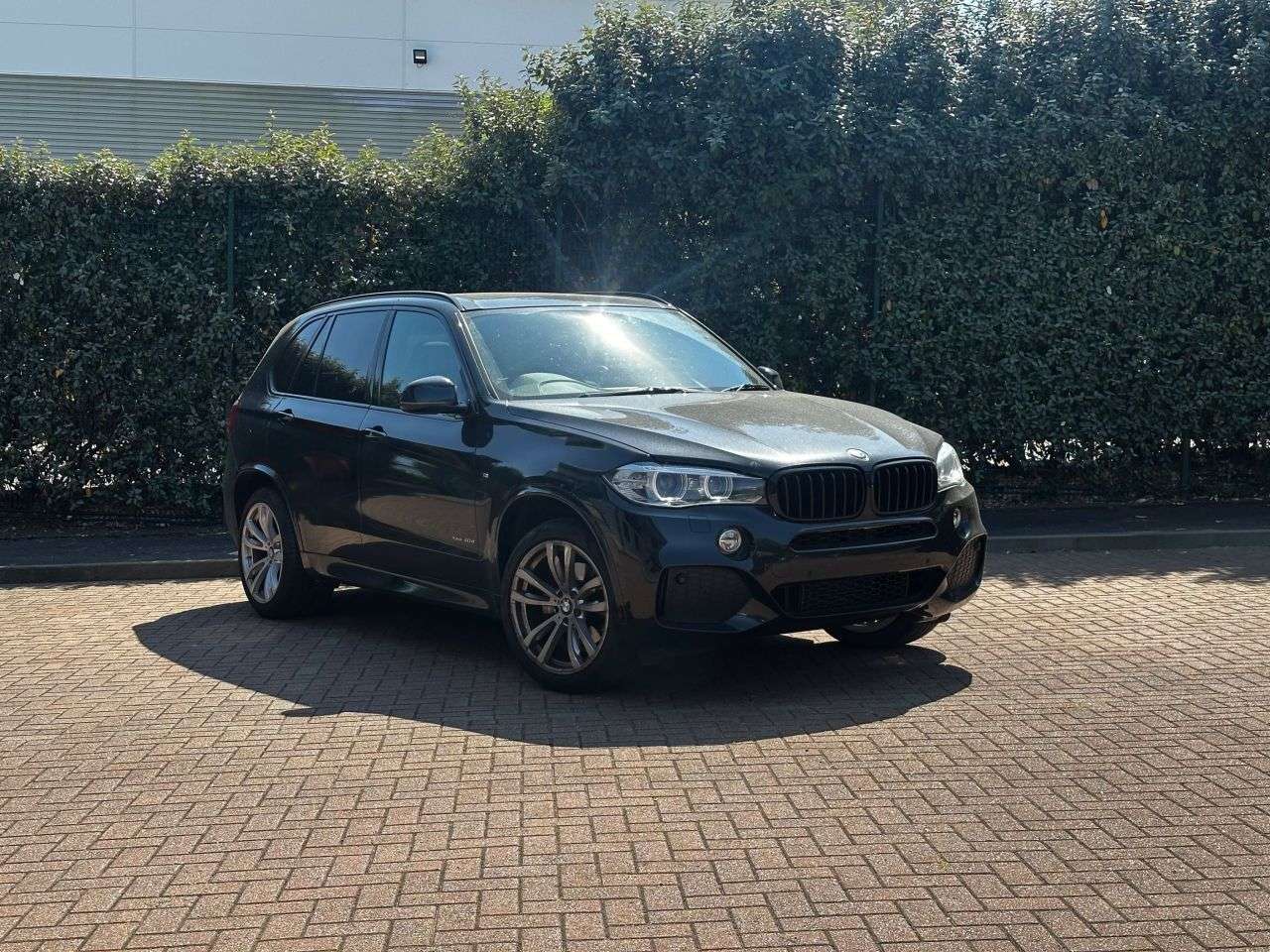 A 2016 BMW X5 3.0 40d M Sport SUV 5dr Diesel Auto xDrive Euro 6 (s/s) (313 ps) REVERSE CA A 2016 BMW X5 3.0 40d M Sport SUV 5dr Diesel Auto xDrive Euro 6 (s/s) (313 ps) REVERSE CA