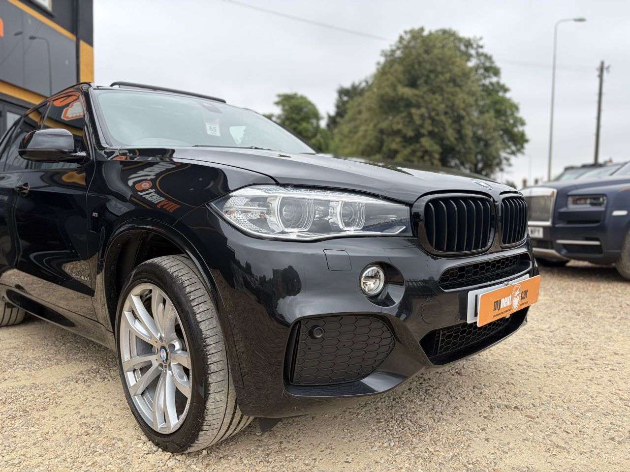 A 2016 BMW X5 3.0 40d M Sport SUV 5dr Diesel Auto xDrive Euro 6 (s/s) (313 ps) REVERSE CA A 2016 BMW X5 3.0 40d M Sport SUV 5dr Diesel Auto xDrive Euro 6 (s/s) (313 ps) REVERSE CA