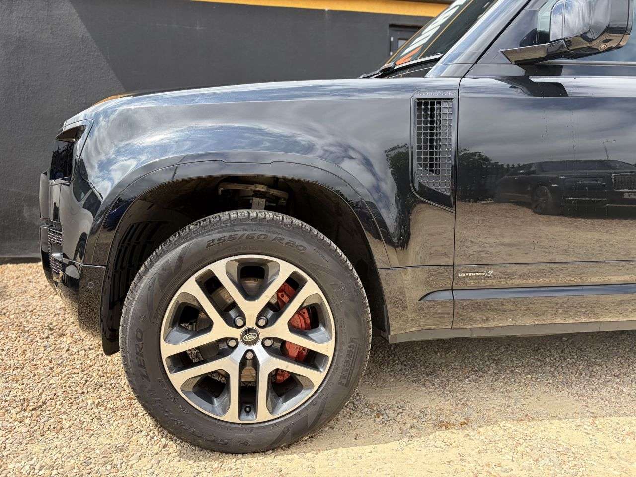 2023 LAND ROVER DEFENDER 130 2023 LAND ROVER DEFENDER 130