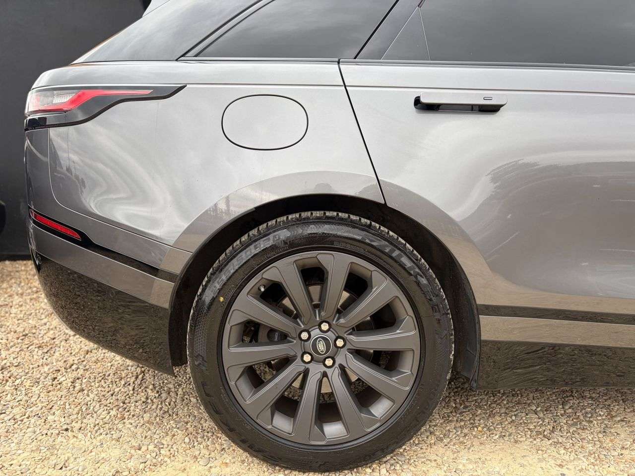 2019 LAND ROVER RANGE ROVER VELAR 2019 LAND ROVER RANGE ROVER VELAR