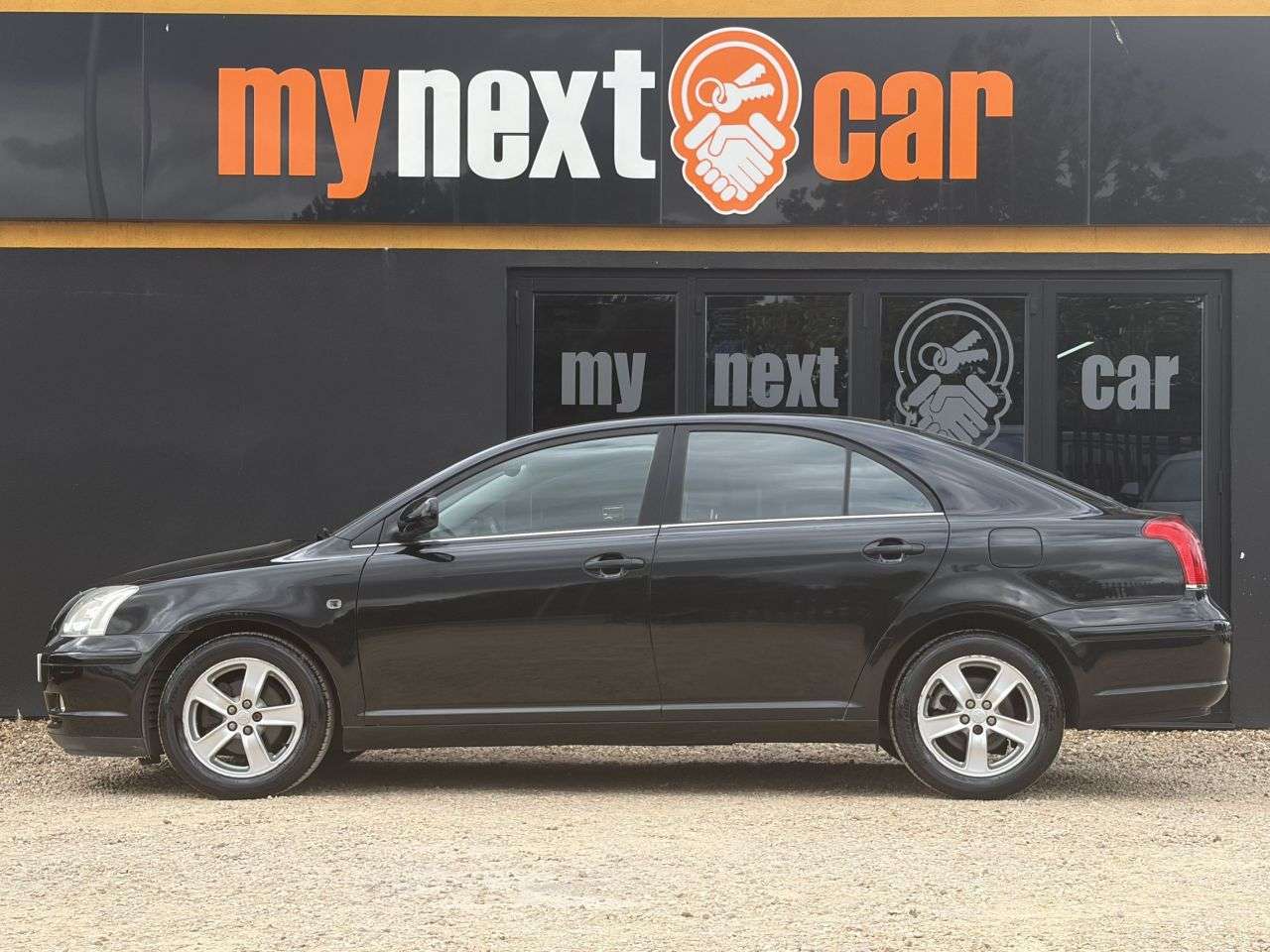 A 2005 TOYOTA AVENSIS 1.8 VVT-i T3-X Hatchback 5dr Petrol Automatic (187 g/km, 127 bhp) ECLIPSE B A 2005 TOYOTA AVENSIS 1.8 VVT-i T3-X Hatchback 5dr Petrol Automatic (187 g/km, 127 bhp) ECLIPSE B