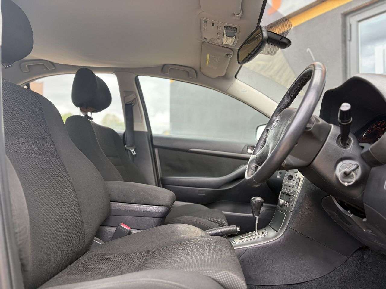 2005 TOYOTA AVENSIS 2005 TOYOTA AVENSIS