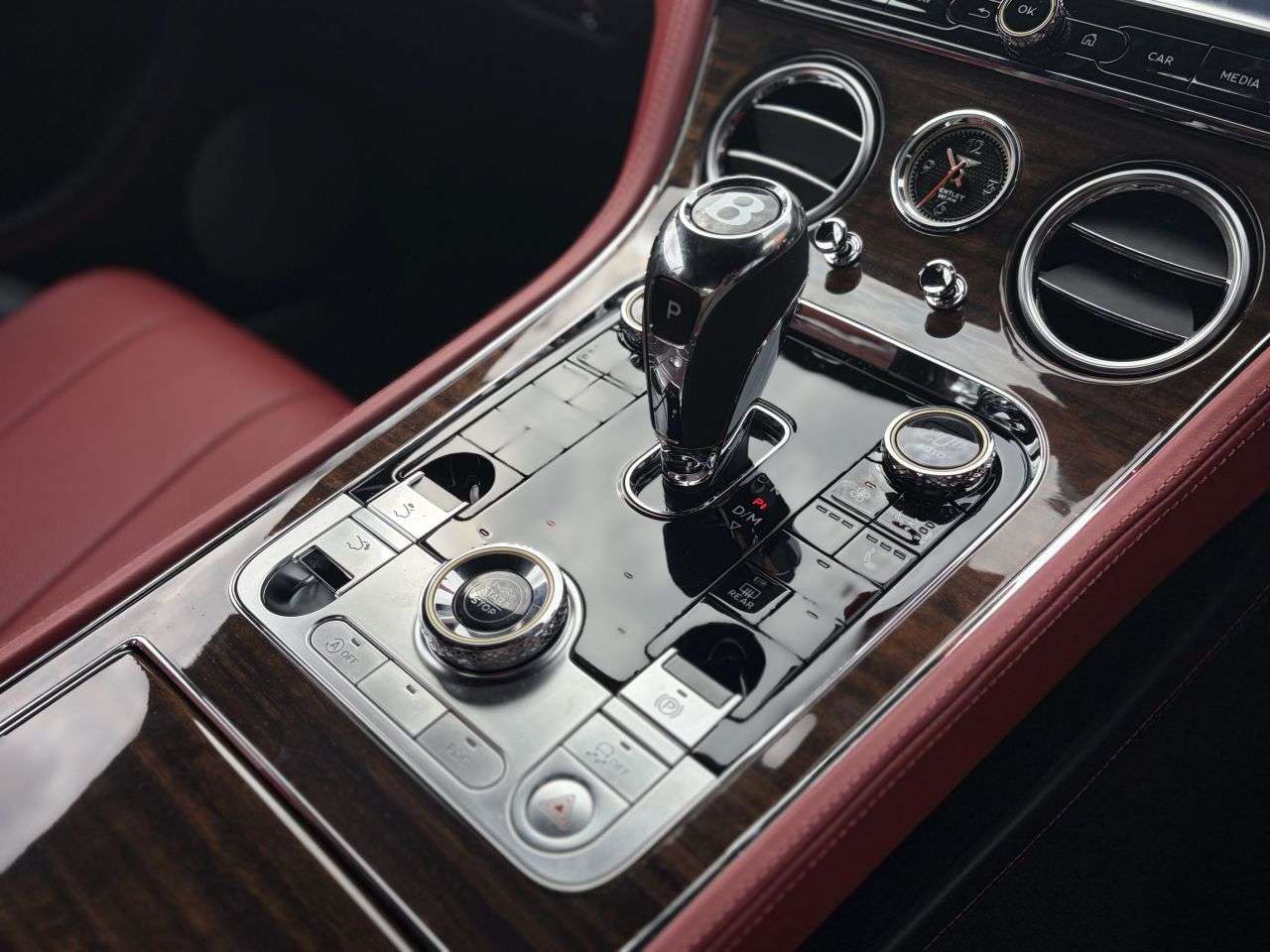 2018 ROLLS-ROYCE DAWN 2018 ROLLS-ROYCE DAWN