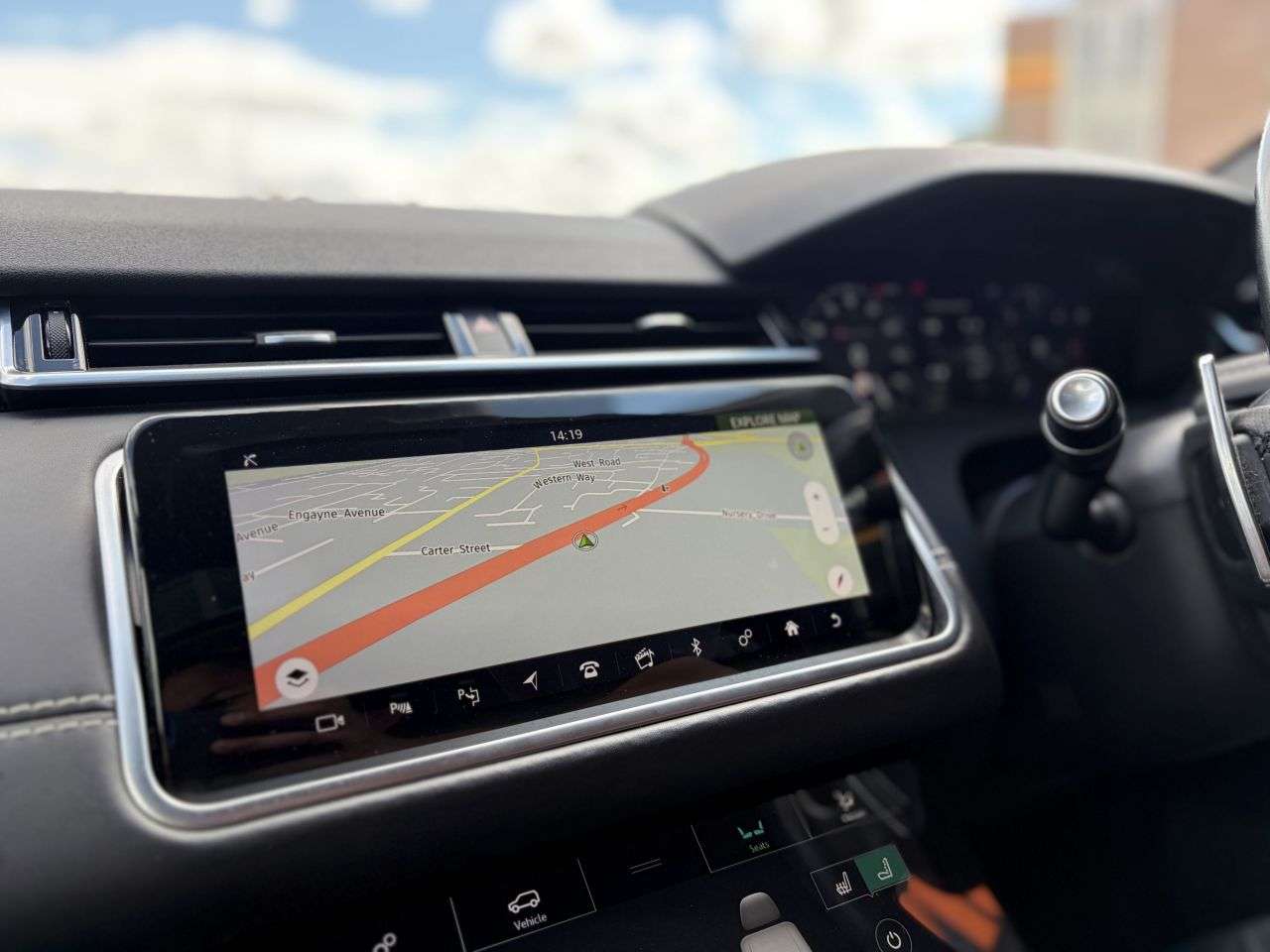 2019 LAND ROVER RANGE ROVER VELAR 2019 LAND ROVER RANGE ROVER VELAR