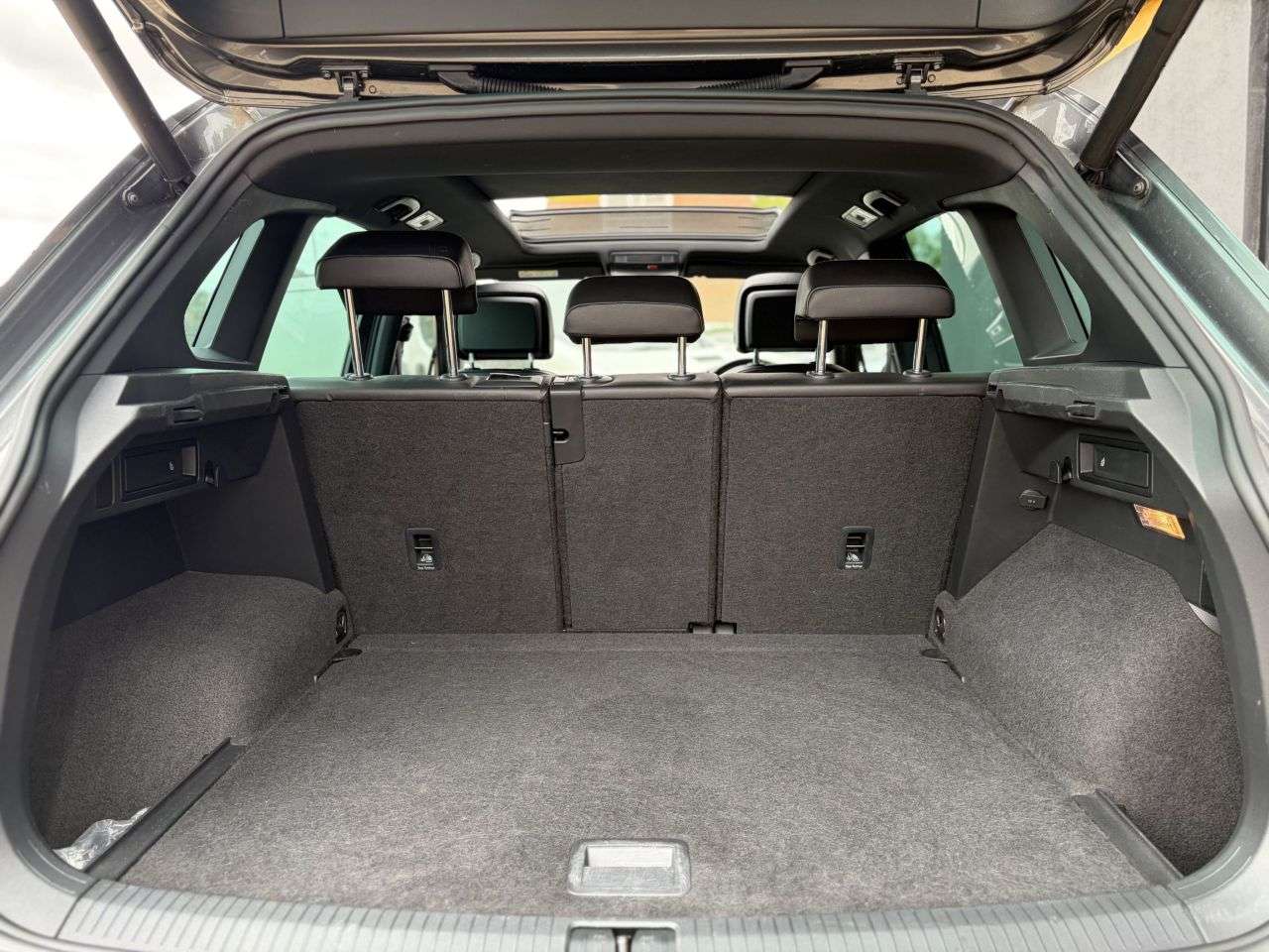 2019 VOLKSWAGEN TIGUAN 2019 VOLKSWAGEN TIGUAN