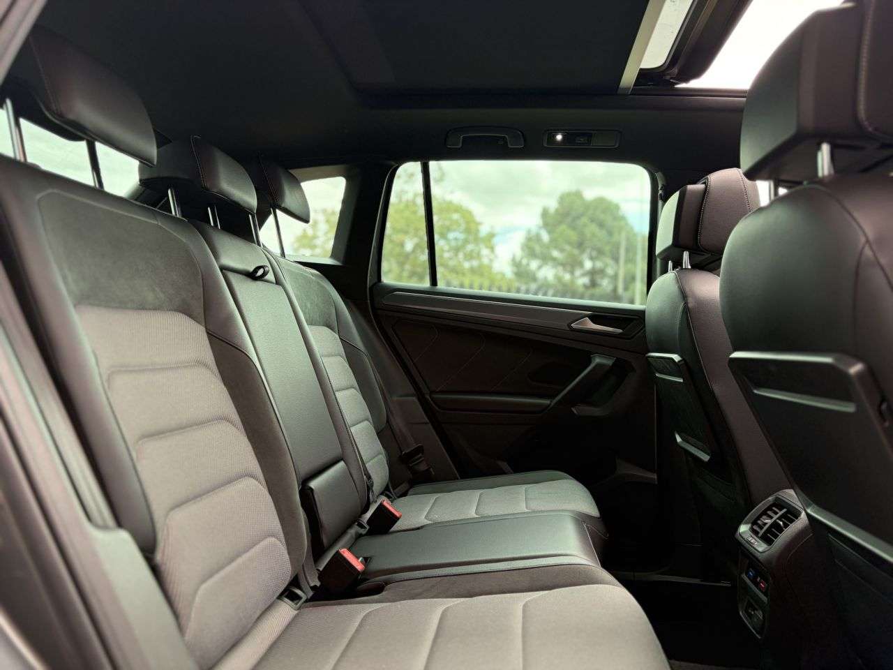 2019 VOLKSWAGEN TIGUAN 2019 VOLKSWAGEN TIGUAN