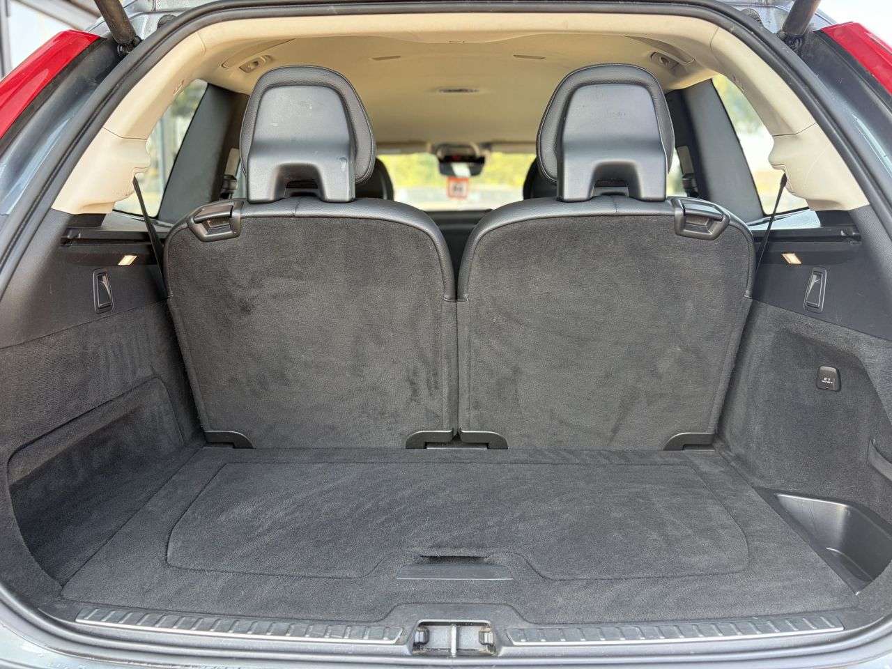 2017 VOLVO XC90 2017 VOLVO XC90