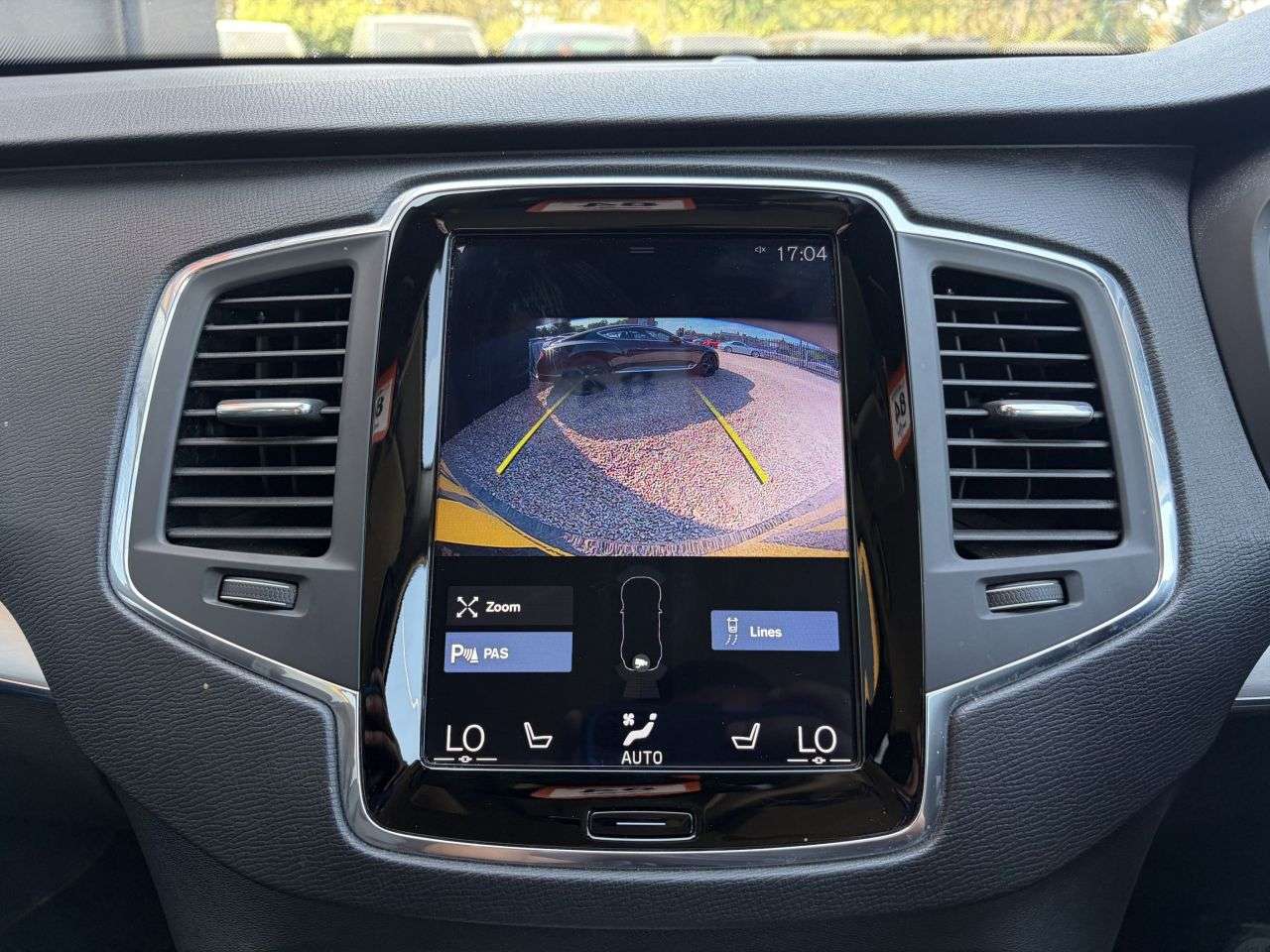 2017 VOLVO XC90 2017 VOLVO XC90