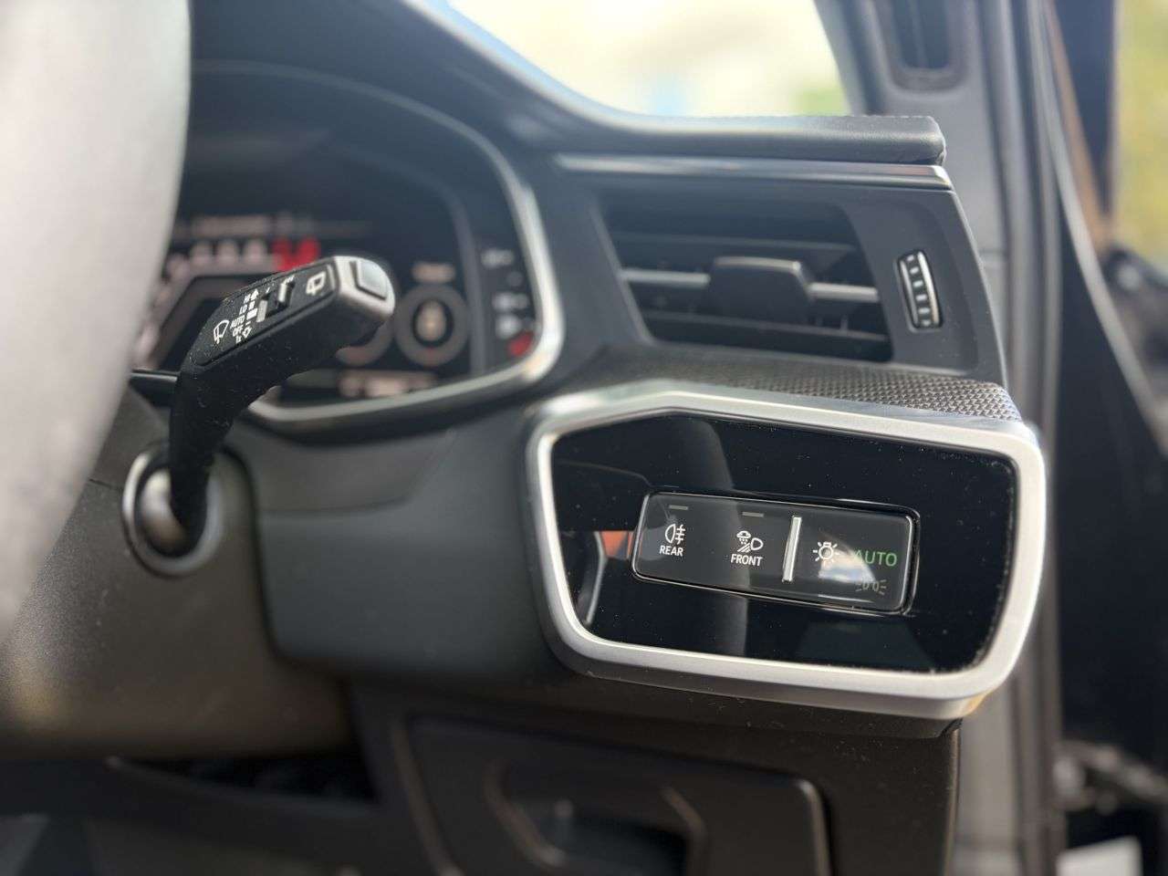 2021 AUDI A6 2021 AUDI A6