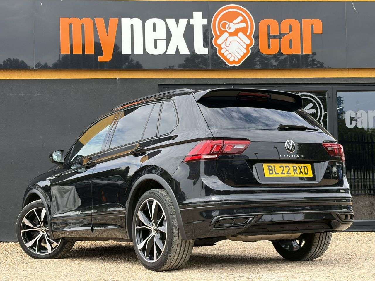 2022 VOLKSWAGEN TIGUAN 2022 VOLKSWAGEN TIGUAN