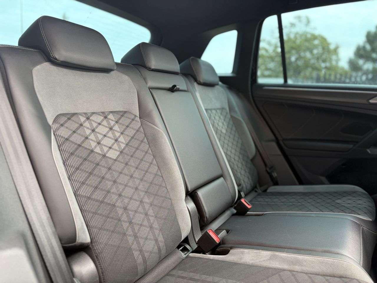 2022 VOLKSWAGEN TIGUAN 2022 VOLKSWAGEN TIGUAN