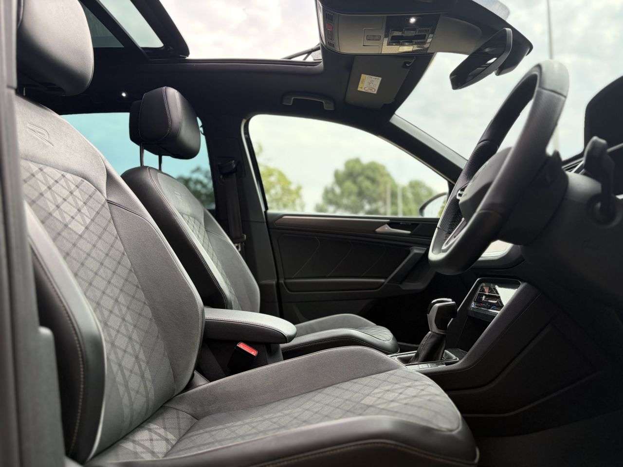 2022 VOLKSWAGEN TIGUAN 2022 VOLKSWAGEN TIGUAN