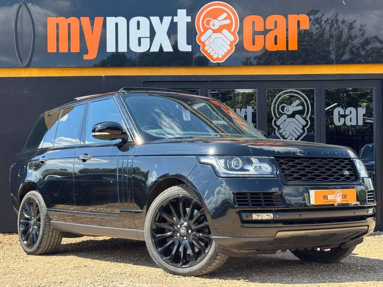 A 2014 LAND ROVER RANGE ROVER 5.0 V8 Autobiography SUV 5dr Petrol Auto 4WD Euro 5 (s/s) (510 ps) 22" 7 SP A 2014 LAND ROVER RANGE ROVER 5.0 V8 Autobiography SUV 5dr Petrol Auto 4WD Euro 5 (s/s) (510 ps) 22" 7 SP