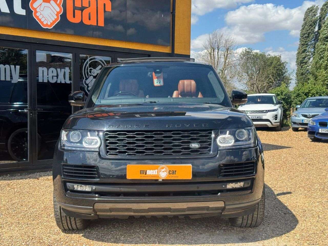 A 2014 LAND ROVER RANGE ROVER 5.0 V8 Autobiography SUV 5dr Petrol Auto 4WD Euro 5 (s/s) (510 ps) 22" 7 SP A 2014 LAND ROVER RANGE ROVER 5.0 V8 Autobiography SUV 5dr Petrol Auto 4WD Euro 5 (s/s) (510 ps) 22" 7 SP