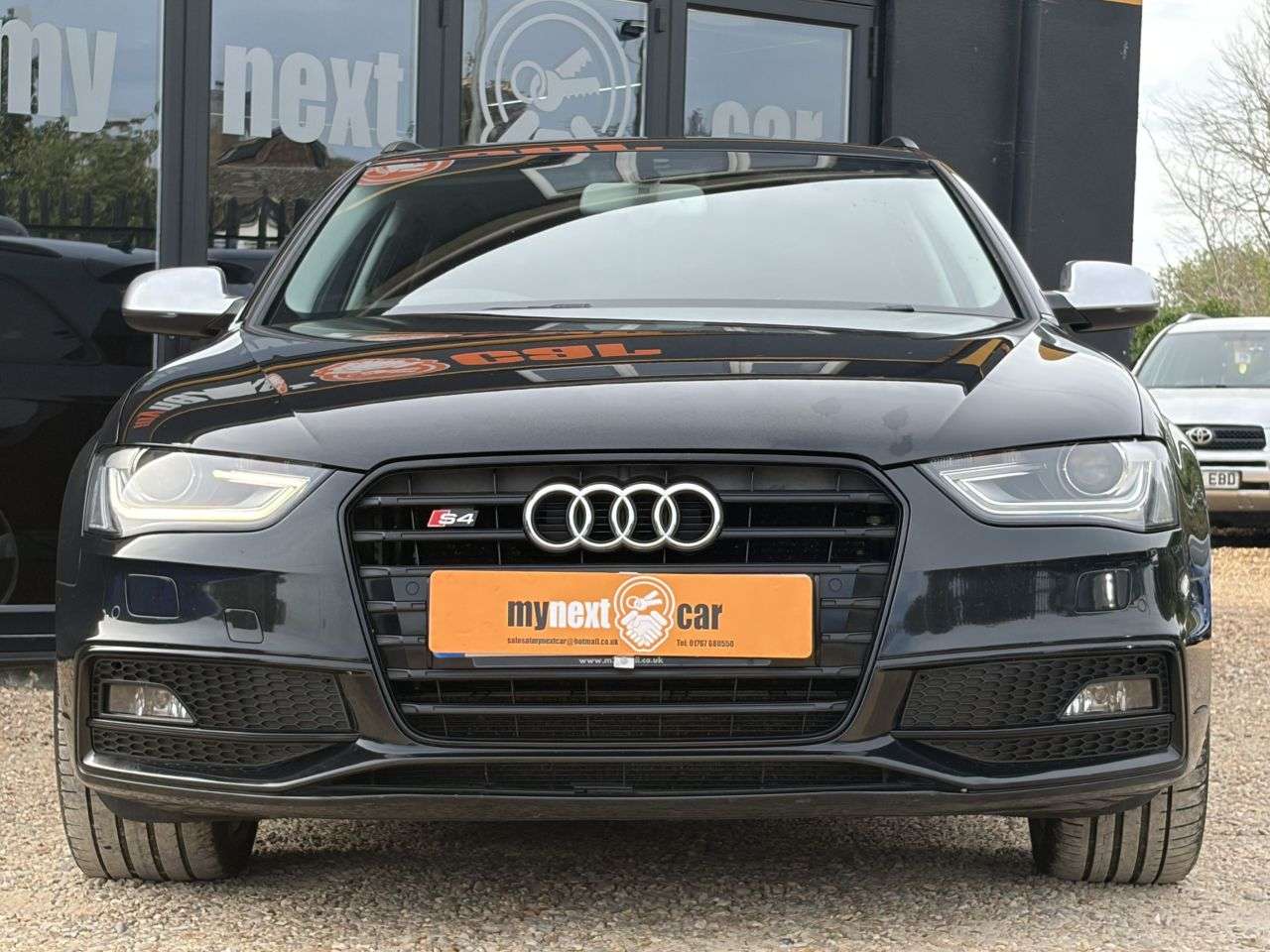 A 2012 AUDI S4 AVANT 3.0 TFSI V6 Black Edition Estate 5dr Petrol S Tronic quattro Euro 5 (s/s) ( A 2012 AUDI S4 AVANT 3.0 TFSI V6 Black Edition Estate 5dr Petrol S Tronic quattro Euro 5 (s/s) (