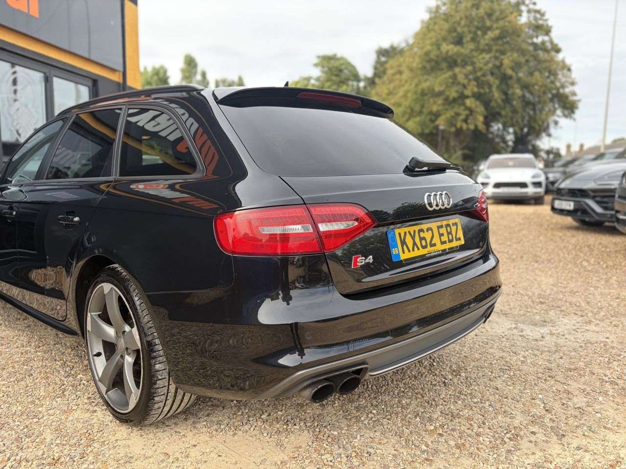 2012 AUDI S4 AVANT 2012 AUDI S4 AVANT