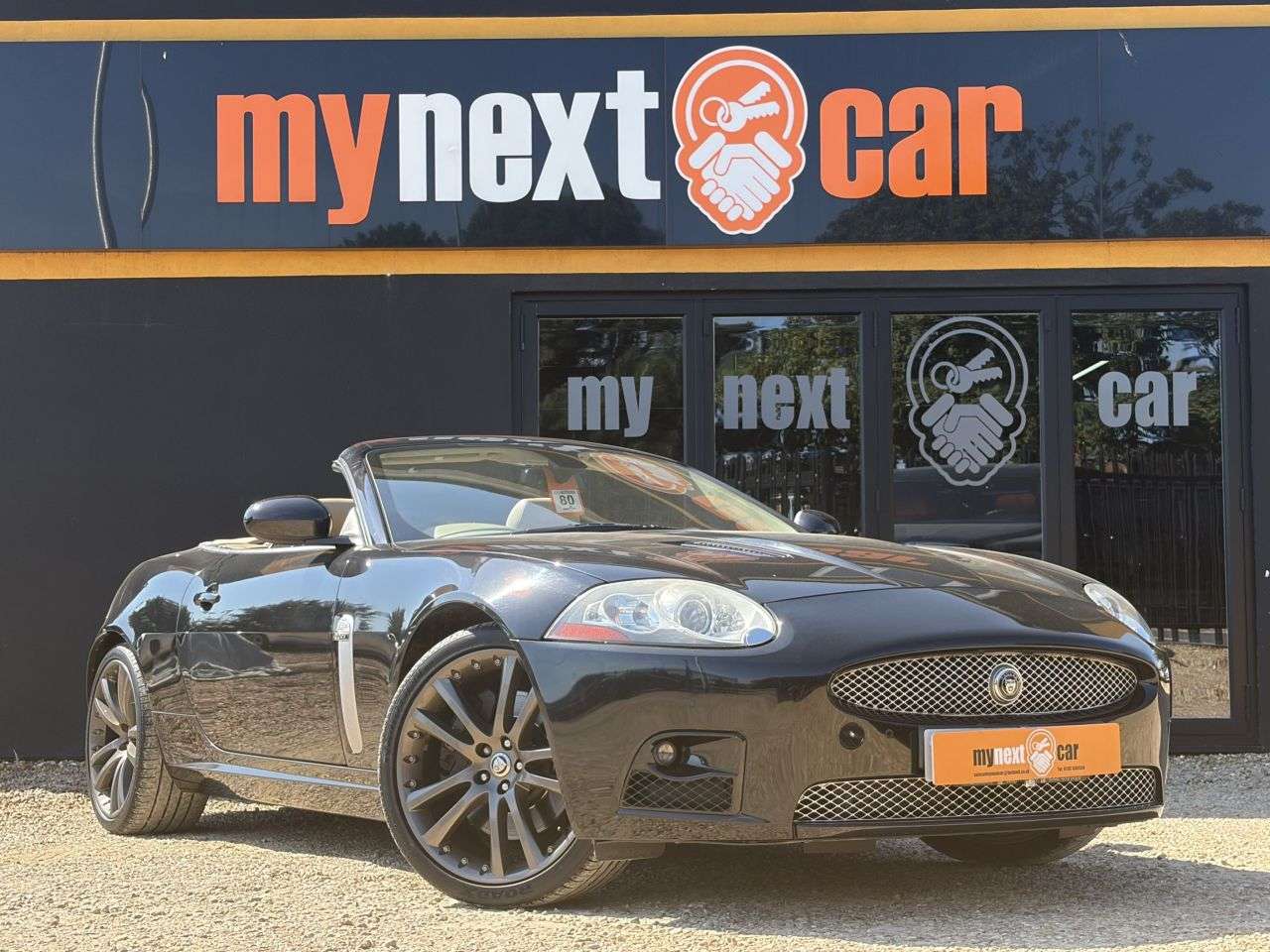 A 2007 JAGUAR XKR 4.2 V8 Convertible 2dr Petrol Auto Euro 4 (420 ps) BEAUTIFUL SPECIFICATION A 2007 JAGUAR XKR 4.2 V8 Convertible 2dr Petrol Auto Euro 4 (420 ps) BEAUTIFUL SPECIFICATION
