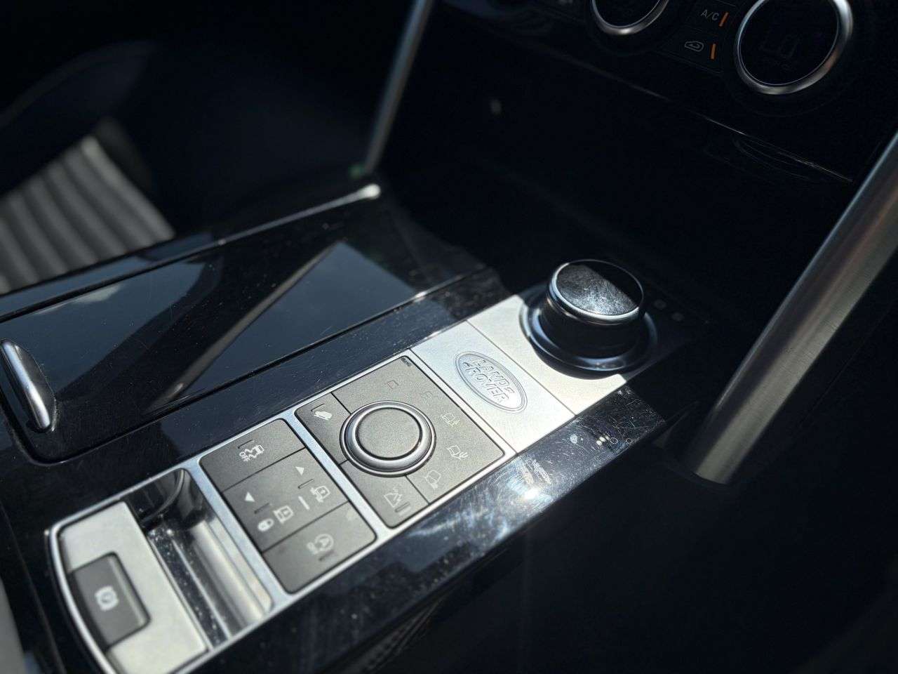 2019 LAND ROVER DISCOVERY 2019 LAND ROVER DISCOVERY