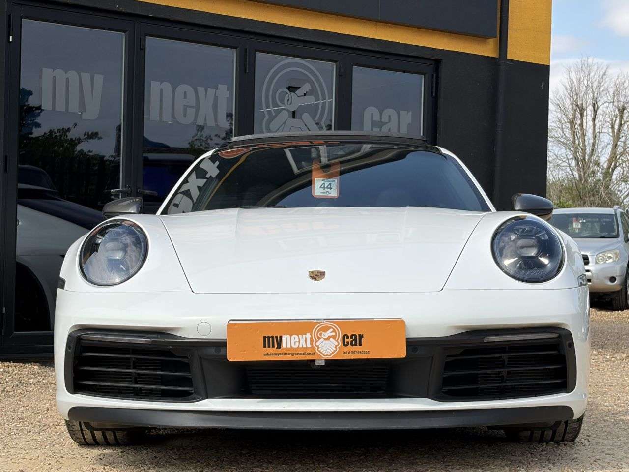 A 2024 PORSCHE 911 3.0T 992 Carrera T Coupe 2dr Petrol PDK Euro 6 (s/s) (385 ps) HUGE SPEC + S A 2024 PORSCHE 911 3.0T 992 Carrera T Coupe 2dr Petrol PDK Euro 6 (s/s) (385 ps) HUGE SPEC + S