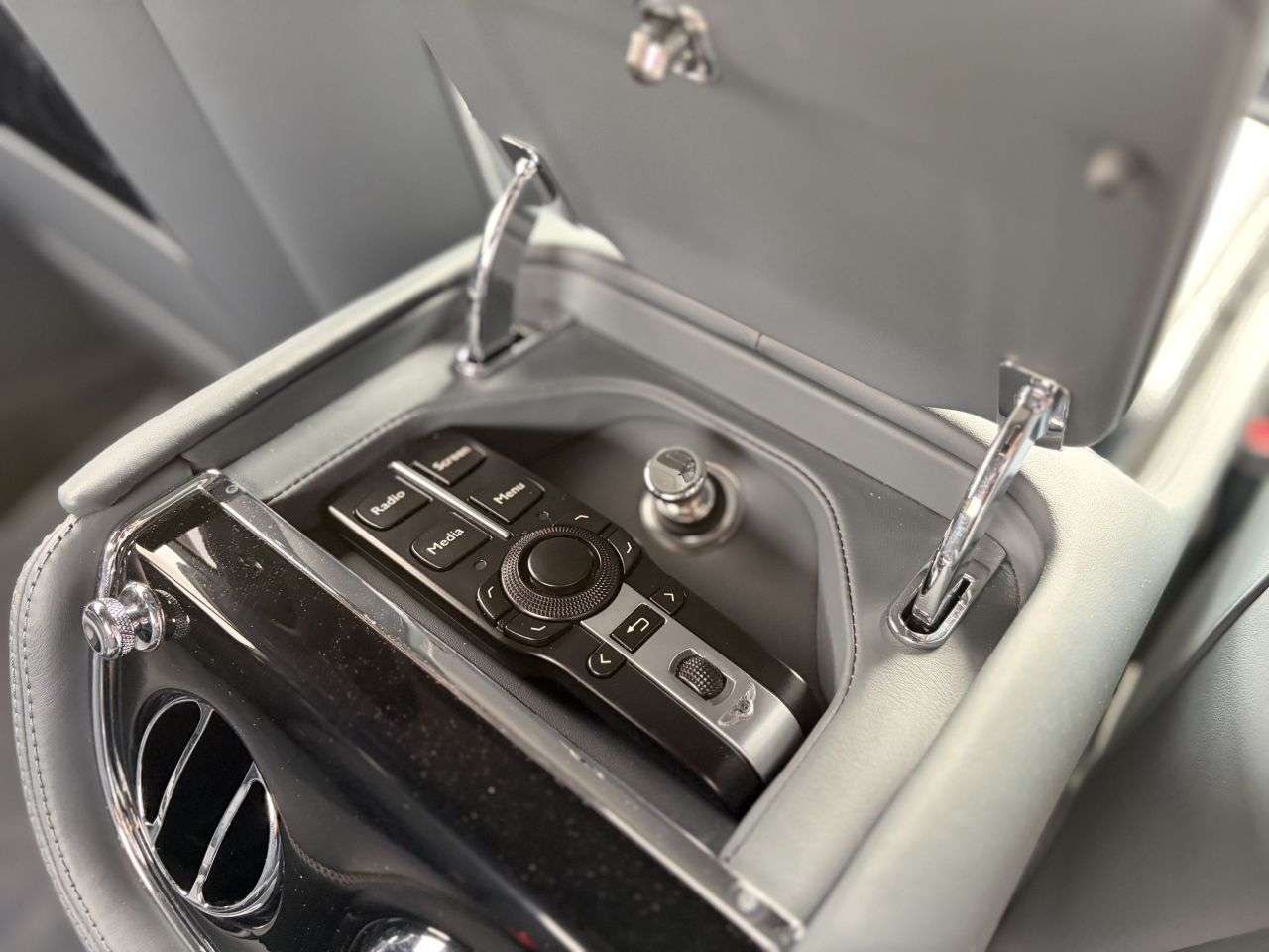 2015 BENTLEY MULSANNE 2015 BENTLEY MULSANNE