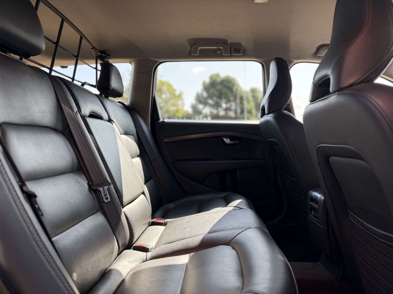2015 VOLVO XC70 2015 VOLVO XC70