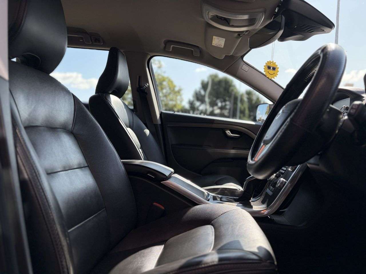2015 VOLVO XC70 2015 VOLVO XC70