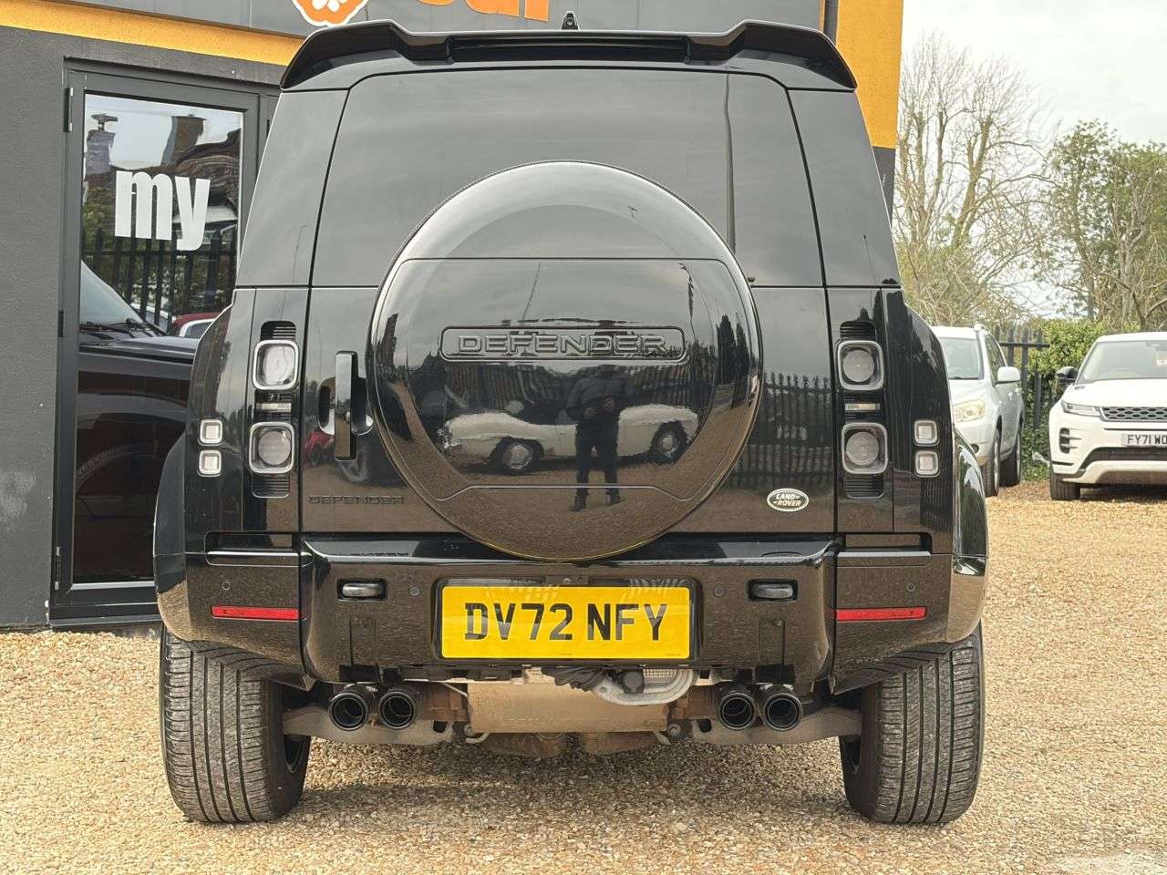 2022 LAND ROVER DEFENDER 110 2022 LAND ROVER DEFENDER 110