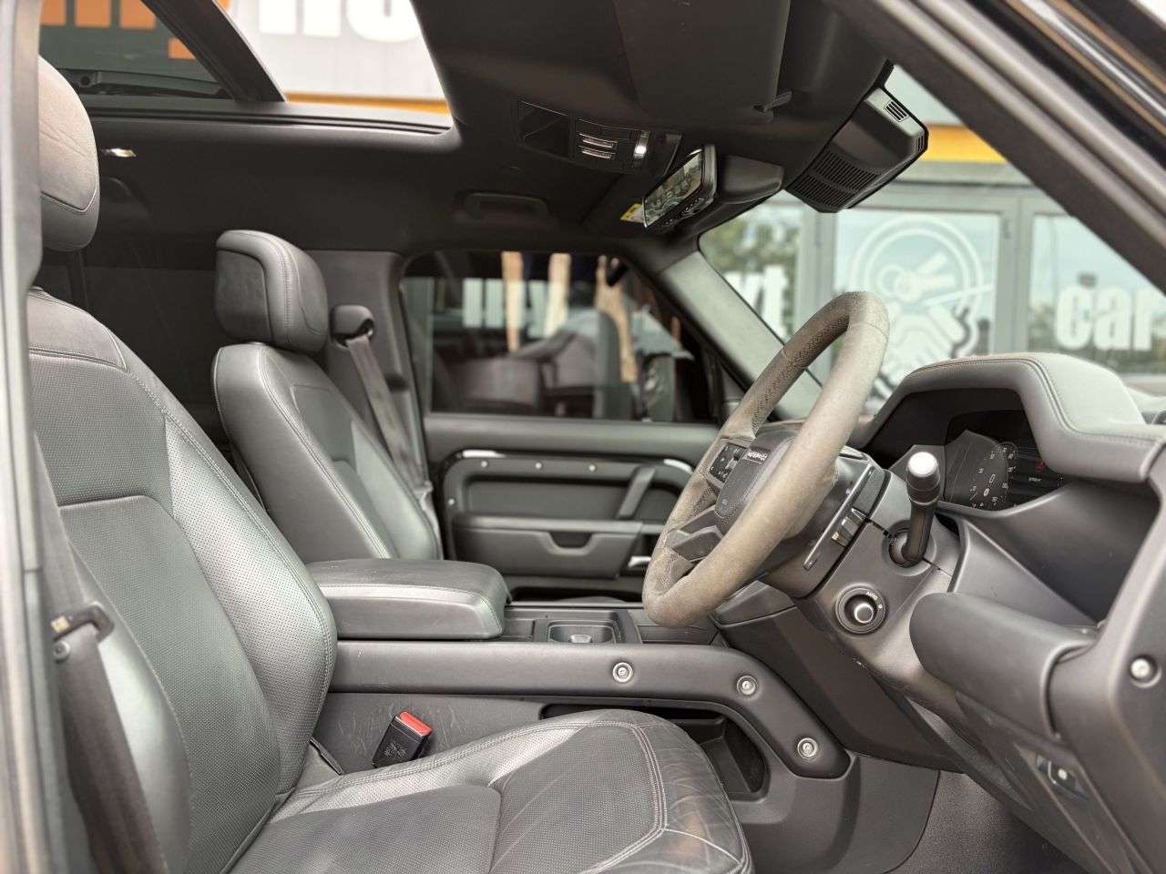 2022 LAND ROVER DEFENDER 110 2022 LAND ROVER DEFENDER 110
